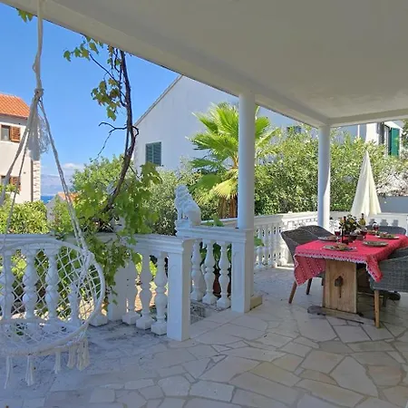 Family House, Large Terrace And Garden, 200m To - Paradiso Sutivan
